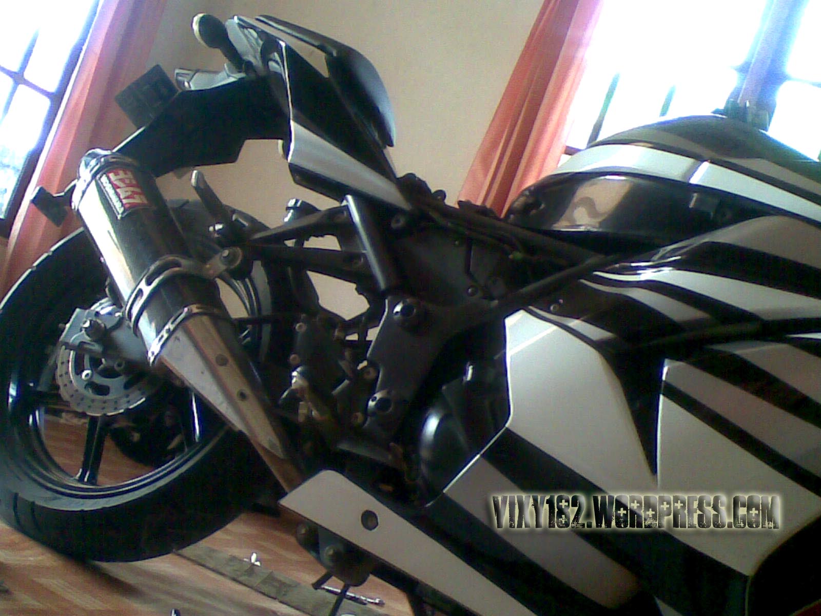 Tangki Motor Old Ninja 250 Bocor Bro Vixy182s Blog